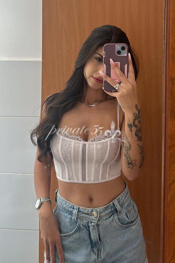 Carla Dutra - Acompanhantes Curitiba - Acompanhantes Ctba - Acompanhantes PR